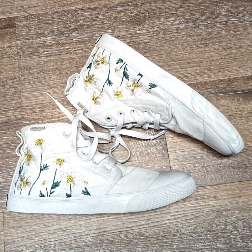 Bangs Embroidered Daisy High Top Shoes Size 7‎ Cottagecore Prairie Retro